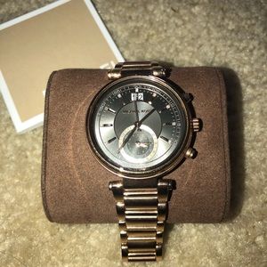 Michael Kors Rose Gold Watch